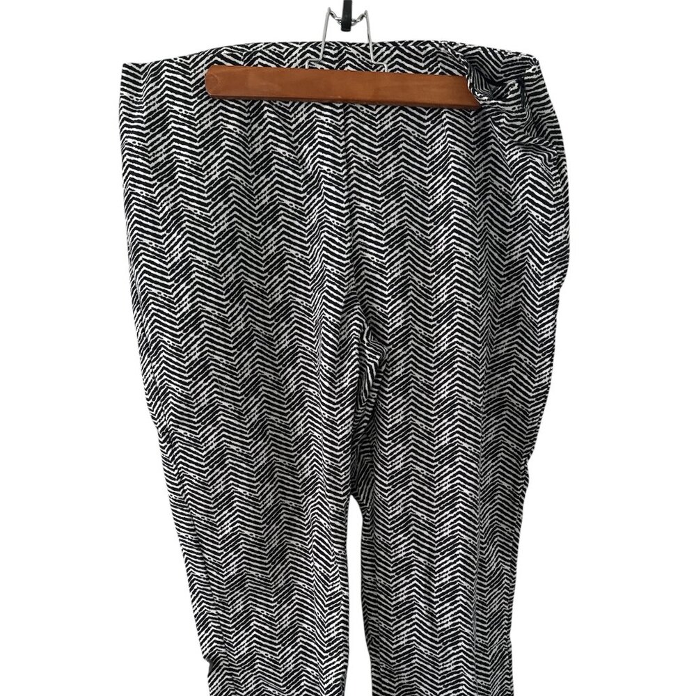 Chico's Black and White Cropped Pants - Worn Once - Size Large - Chico's 2